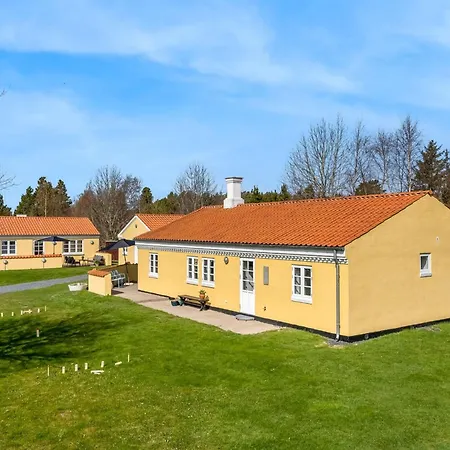 Klint - 400m From The Sea By Interhome Nyaraló *